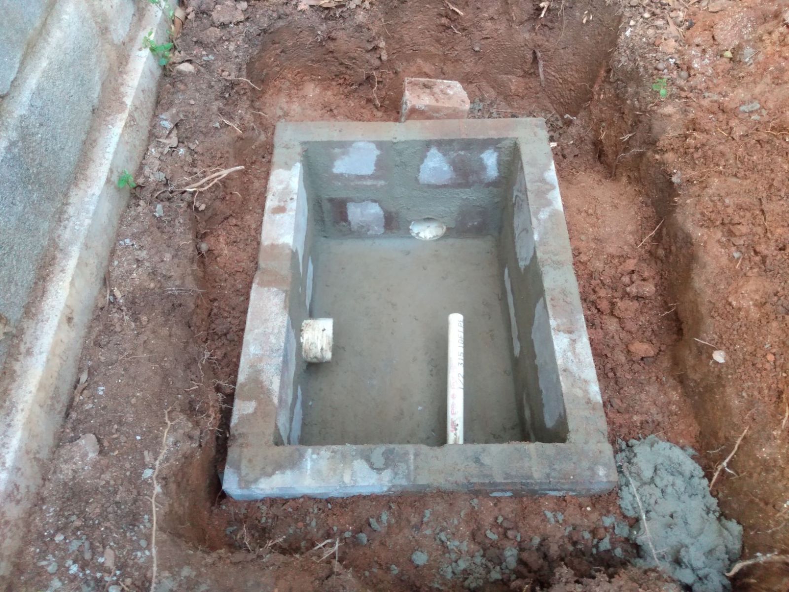 1583519063_brickworksmall.jpg.5ede21419cf5280e899c8f0be9cbb413.jpg