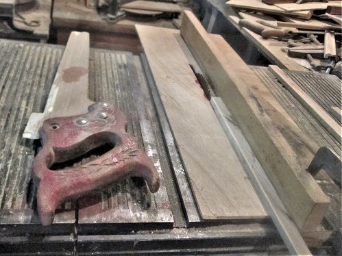 86686544_TheJulyBoxcuttingblanksforslips.JPG.ee3ae552710b3081828b68b1989a86aa.JPG