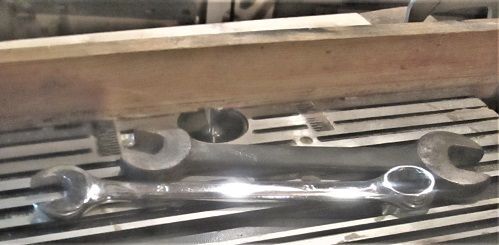 158600277_AugustProjecta2wrenchchuck.JPG.e2a0a79f90469eac82c04e57f71982f7.JPG