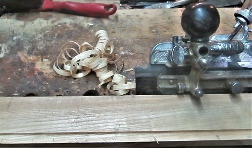 528655166_Drawerbuild101curlieQs.JPG.0e2f25870864bc91e1dd655d5f990749.JPG
