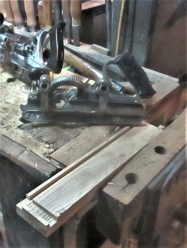 724168523_Drawerbuild1021drawerdado.JPG.4c0b80e2b0b5339ef8a6d22e18e6fb2f.JPG