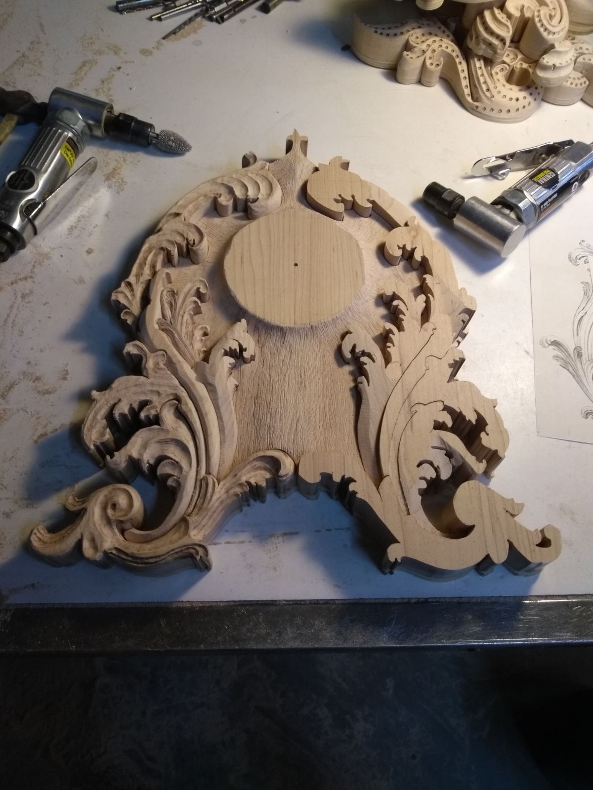 1543745290_IMG_20211117_114218584startingthecarving.jpg.5a9323befe9c52d4df416d6b85b0d7aa.jpg