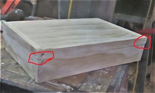 1715538741_Box1lidissplit.troublespots.JPG.0728973c08b6be99cf21134dccef2c6c.JPG