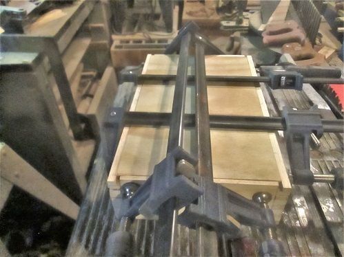 277022073_NewBoxProjectrebatessettingupclamps.JPG.4699ded0f75eca91b7ffb64953b8631e.JPG