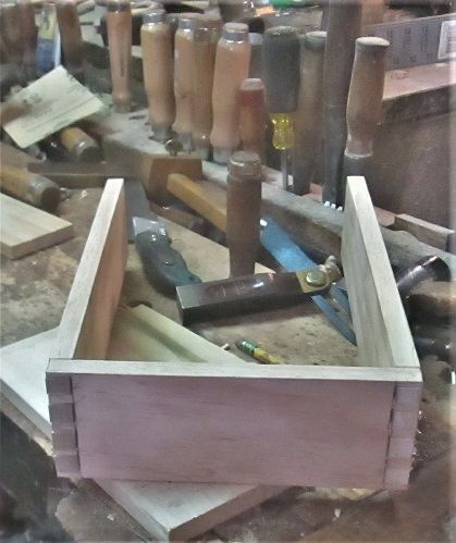 1096022572_BoxNo.22cornerdryfit.JPG.c09d8006552601047ffb54761c019763.JPG