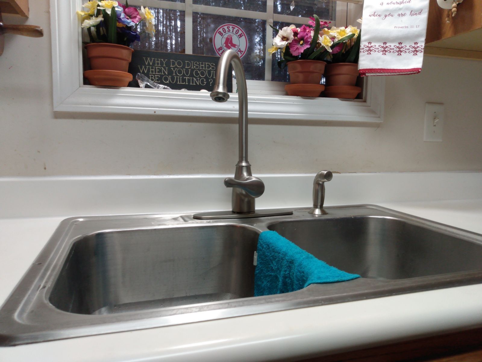 866630085_NewFaucet.jpg.114e39576cb251db3a2a720335562a19.jpg