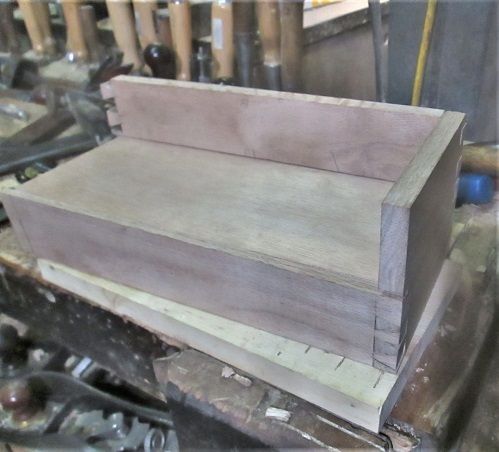 220794488_DesktopBoxfloorboardfitted.JPG.3d18619cbd7ba3033951582c9f8c2560.JPG