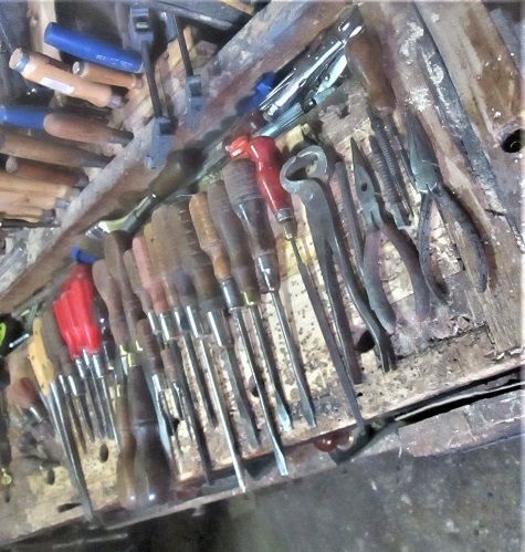 313734898_Toolchestrehabsorting....JPG.db36cedd95a1f890c46d0e3d69c3486b.JPG