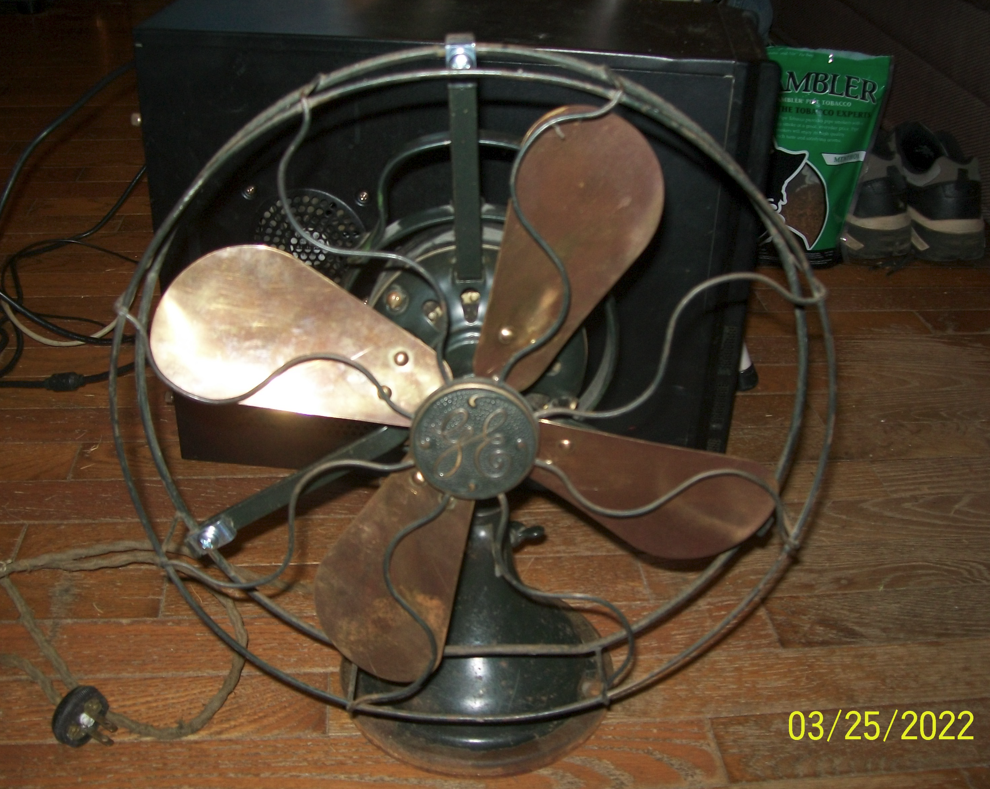 1323281246_GeneralElectricDeskFan.PNG.c6c95a068ef50685c22cc67eba75ba18.PNG