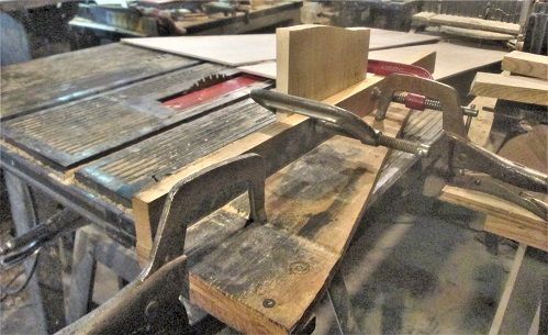 1410423209_TheDungeonWoodworkingShopJiggeddetails.JPG.170f701fa11101280f432138c510c411.JPG