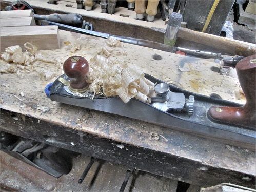1366032202_ThursdayShoptimemakingshavings.JPG.326a9f93dbed8a72e51146a336810e2f.JPG