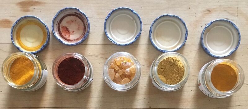 1912126531_selectionofoldpigments.jpg.c93bf6c54ccb914d54651dd7e86fd889.jpg