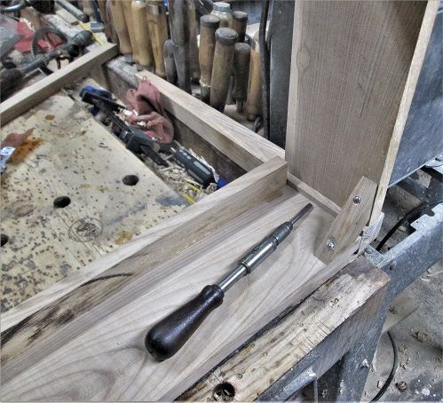 1019636167_MondayAfternoonScrewdriver.JPG.b3efcc7cba9e20ada15b45552900f98a.JPG