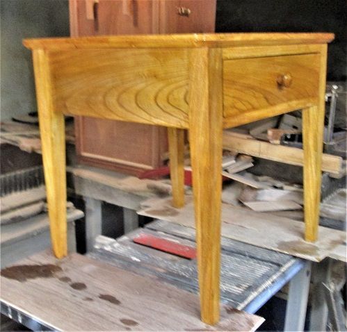 205635666_tableprojectpostcornerview.JPG.3cbcaad977575009b8c5d50a6894e9e4.JPG