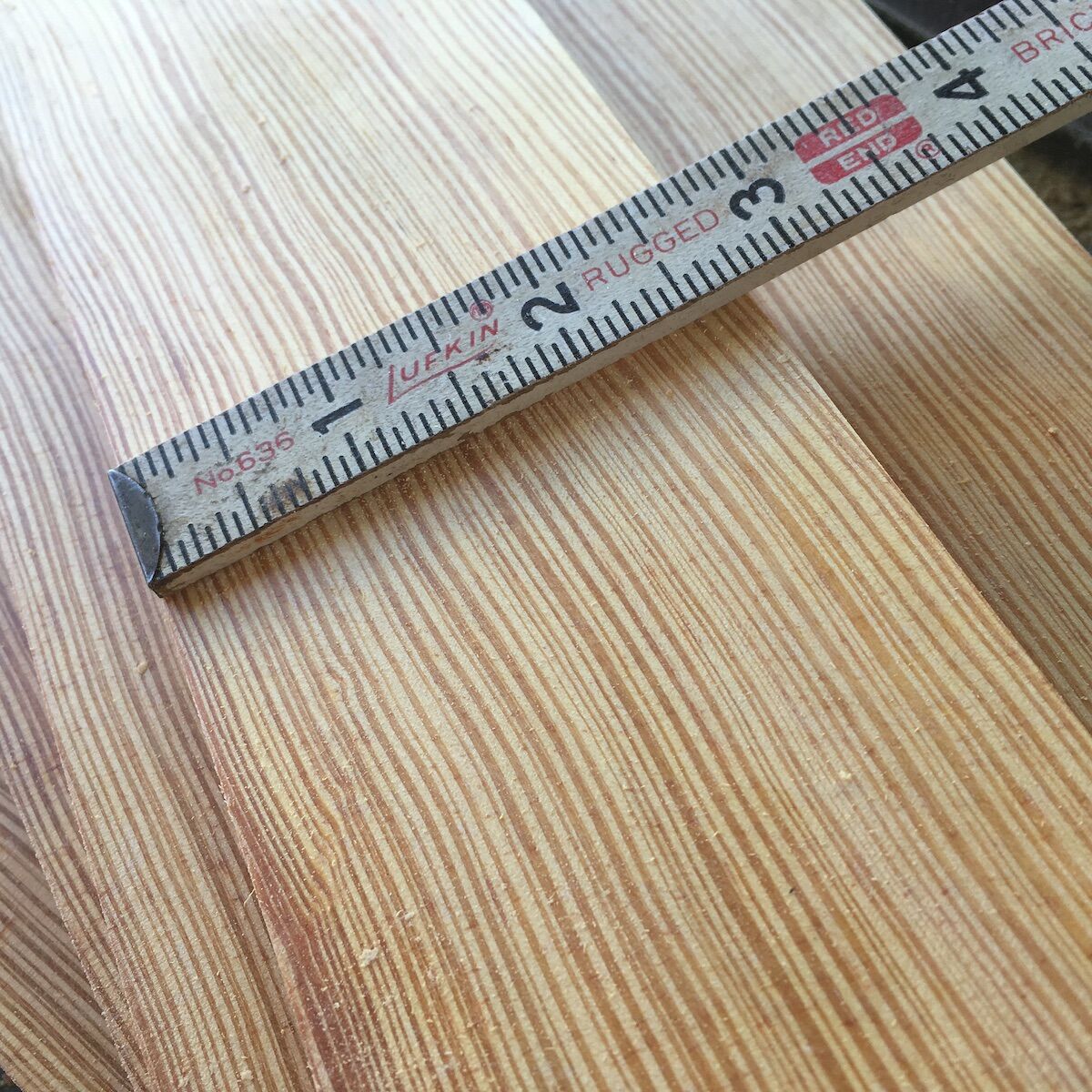 280537938_resawn3inchyellowpine.JPG.9ef5eab4b6d154e6f19122f52a9cd7ee.JPG