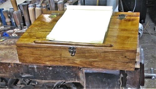854575296_DeskProjectPostready.JPG.6a233c2c165a5c69c924e3a356e2f898.JPG