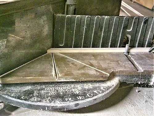 1529750487_FridayAfternoonmitersaw.JPG.a0592197fb6b1c3c57700646a2a6714e.JPG