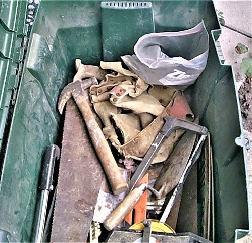 1672564346_TheWorkTubTools.JPG.b5009c79ae96e21a5545feb61a253e70.JPG