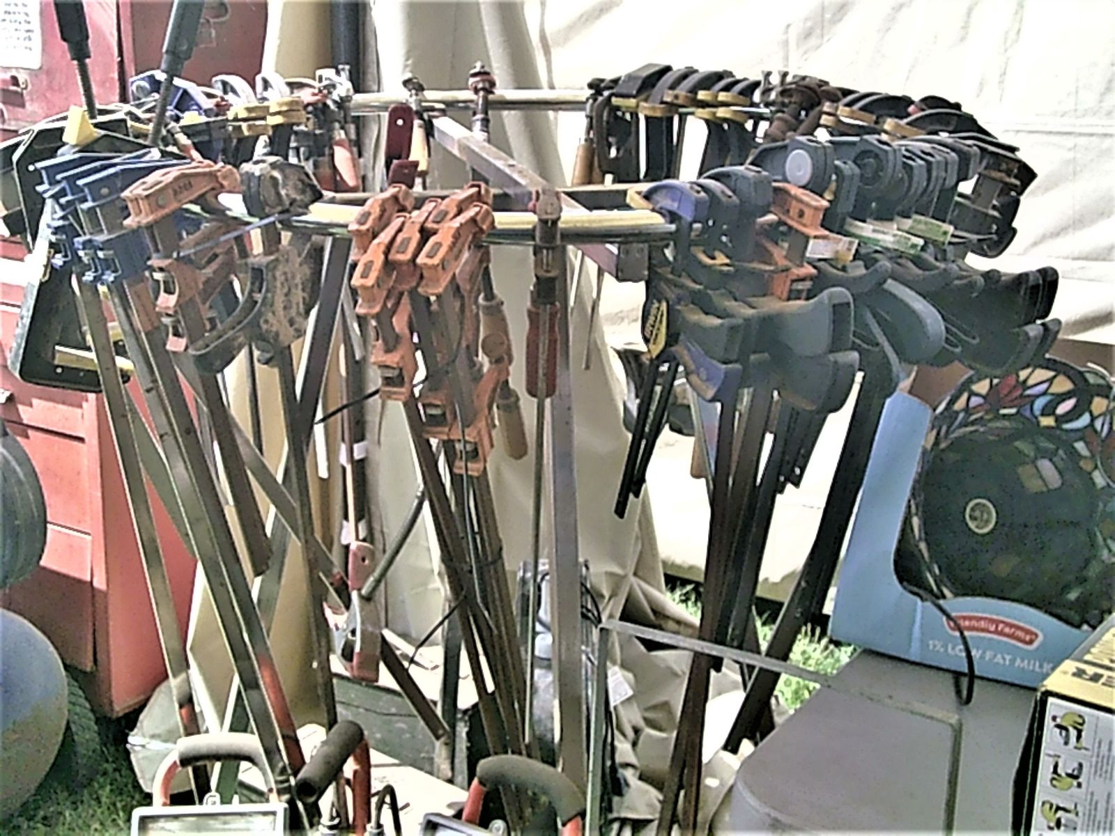 667022351_TractorFest2022ringofclamps.JPG.2bea8825861139f8f90ca4a239130353.JPG