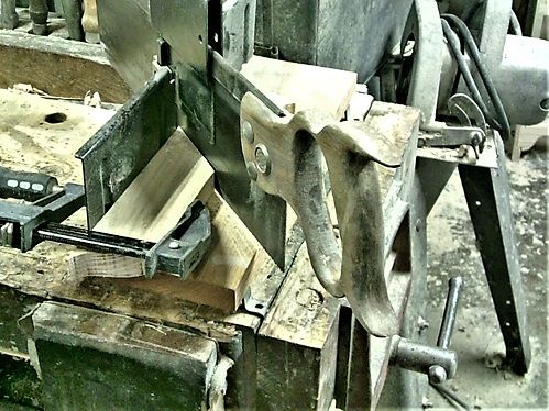 1596769838_CaseWorkMitrebox.JPG.ace8ddcb28a7f68925e13cf09ac7f125.JPG