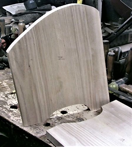 81377044_ASlipperprojectstandingup.JPG.626f36d6de413e99ecb8fec355f2e860.JPG
