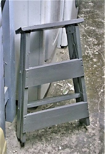 146727502_PrimerPaintedleaningbackside.JPG.21e4130b7039b9395578aa5dc930ca08.JPG