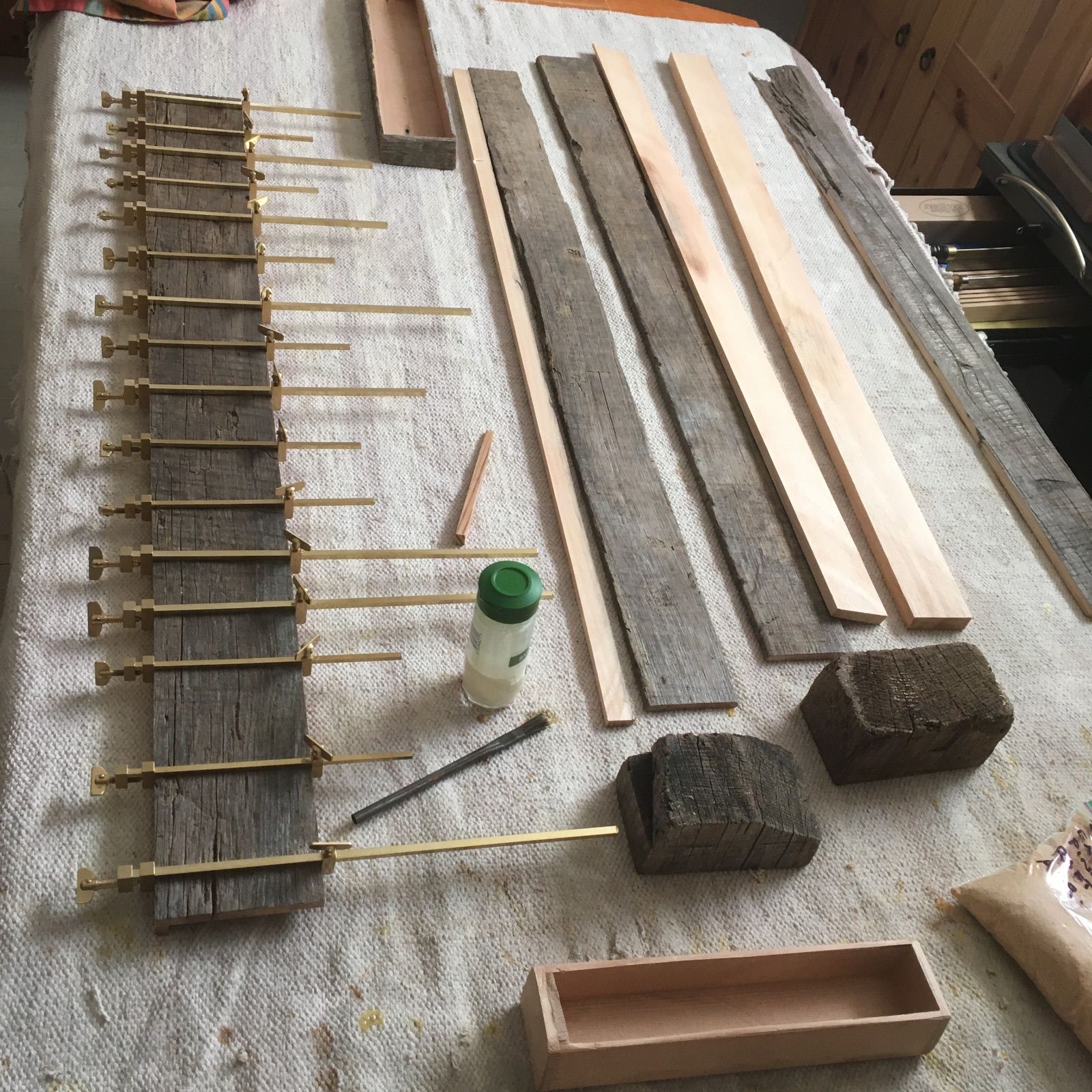 reclaimed eastern white pine tray 1.JPG