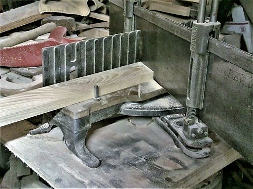 1280241539_NewLaddermitersaw.JPG.5281f566892ebe1753ded91d5b1b241a.JPG