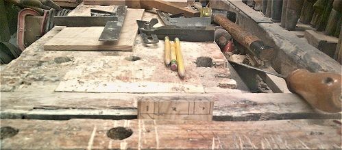 DovetailsDay1readytosaw.JPG.90bf299702caf17c940208471eb39441.JPG