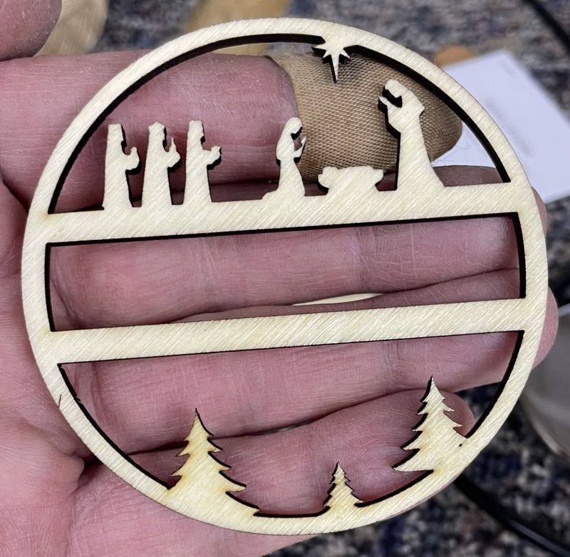 magiornament.jpg.fb4c822783d9cbd0c0392845c5f0e07e.jpg