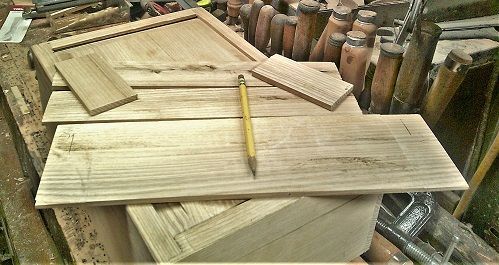 Installthemaintraytray2parts.JPG.065c2ba778dac66c7f68c481ba815ab5.JPG