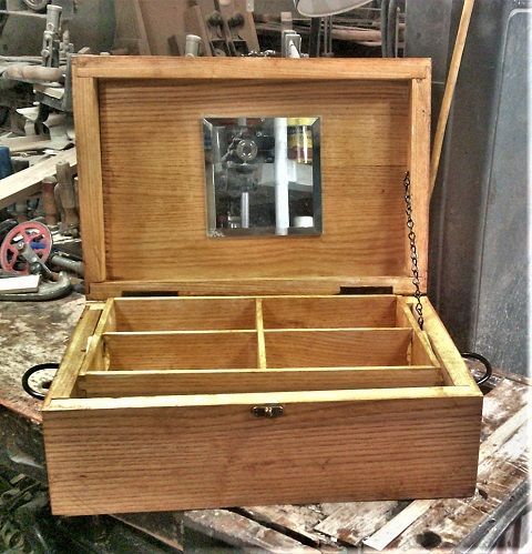 TrayBoxprojectopenedupfront.JPG.7ad2c9dd2dd259f04b86ddfe617269a9.JPG