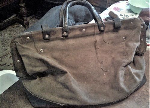 YardSale2Toolbagbackside.JPG.3052844aa4df36800ba753d782174ed8.JPG