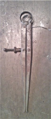 YardSaleSat.LONGinsideCalipers.JPG.5d991ae8442da0ef0469bef92b9ad6a3.JPG