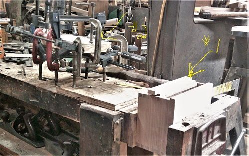 OrganizerDrawerbuildwaitingonclamps.JPG.ad18af700e8dacd91436668ebc3e618a.JPG