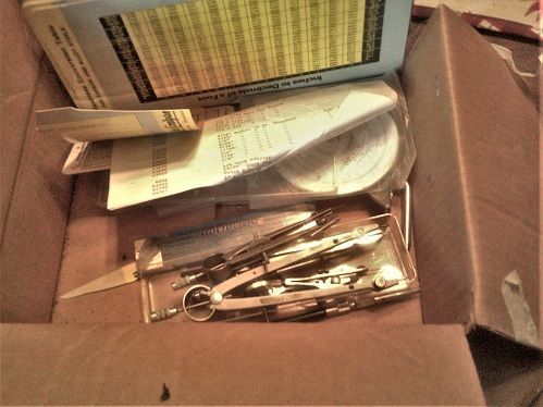 RustHuntFrdayBoxcontents.JPG.73202be110ea2fcd107596f990f4b1ae.JPG