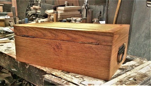 TrayBoxProjecthingeview.JPG.ca5ffd744fc40338d4d31ae8b573727c.JPG
