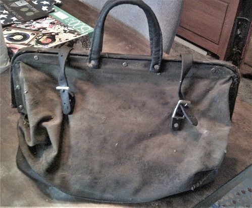 YardSale2Toolbagstraps.JPG.14250f130ea981a3ba32dbf0064ce49b.JPG