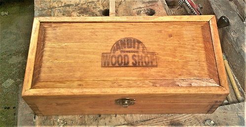 AugustBoxProjectPostBranded.JPG.3be07e413fbc8f655a5da3f63dbb67df.JPG
