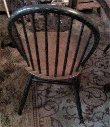 FridayYardSaleFindsbackofachair.JPG.cd893884ae658146e8746771808805af.JPG