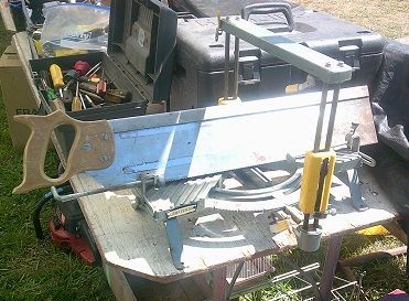 WestLibertyFest2310mitresaw.JPG.4806257214e6dfd376910e5d7e7daab9.JPG