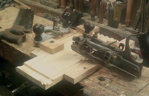 Dado1013toolsandajig.JPG.b29a238f7d719d65245d83ec322c2605.JPG