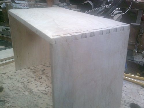 ResawDovetailworkCorner2done.JPG.ed6f40cd41be6c076403c19ba9e030fa.JPG