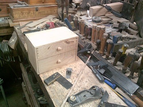 ResawFridayDrawersaredone.JPG.036018e40f6c8fdb7b2c165da459a36d.JPG