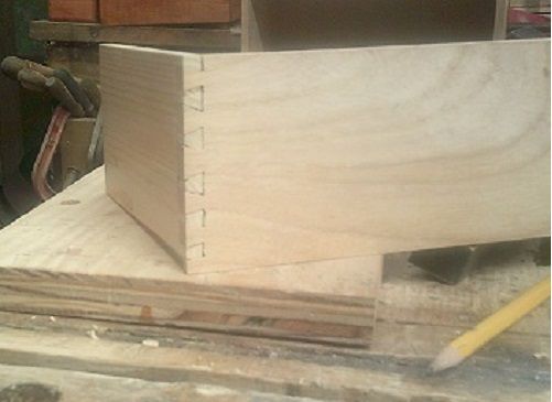 ResawThursdayrightoffthesaw.JPG.10091506f65e9cb3aebc87a55ebacb31.JPG