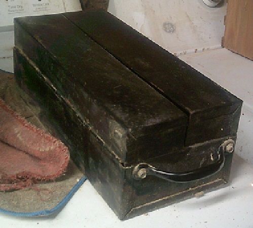 TheIrwinRollbitbox.JPG.bf59c191aad5a5db43d0afd9a2c6b67a.JPG