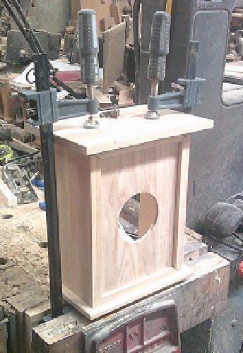 ResawClockTuesdayglueupfrontview.JPG.94790d258975aa97f85dd4546317f794.JPG