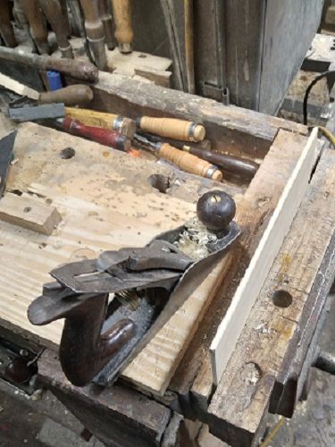 ChiselCaseDovetail3planeuntilitfits.jpg.d51b3dfb06313ddb0093eaa40c1cdda3.jpg