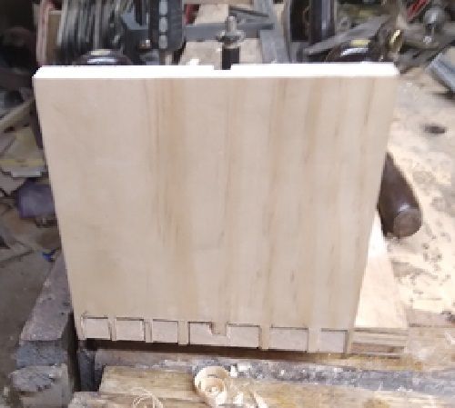 ChiselCaseDovetaildryfit.jpg.c2d26dce36ad9228d4862033796a141d.jpg