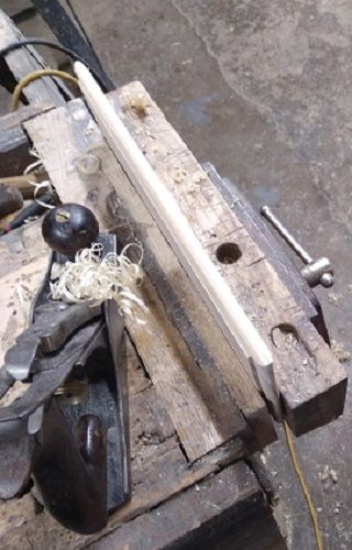 ChiselCaseLidFeetsandedthumbnail.jpg.2161d8e82309735f4712405b876e6737.jpg